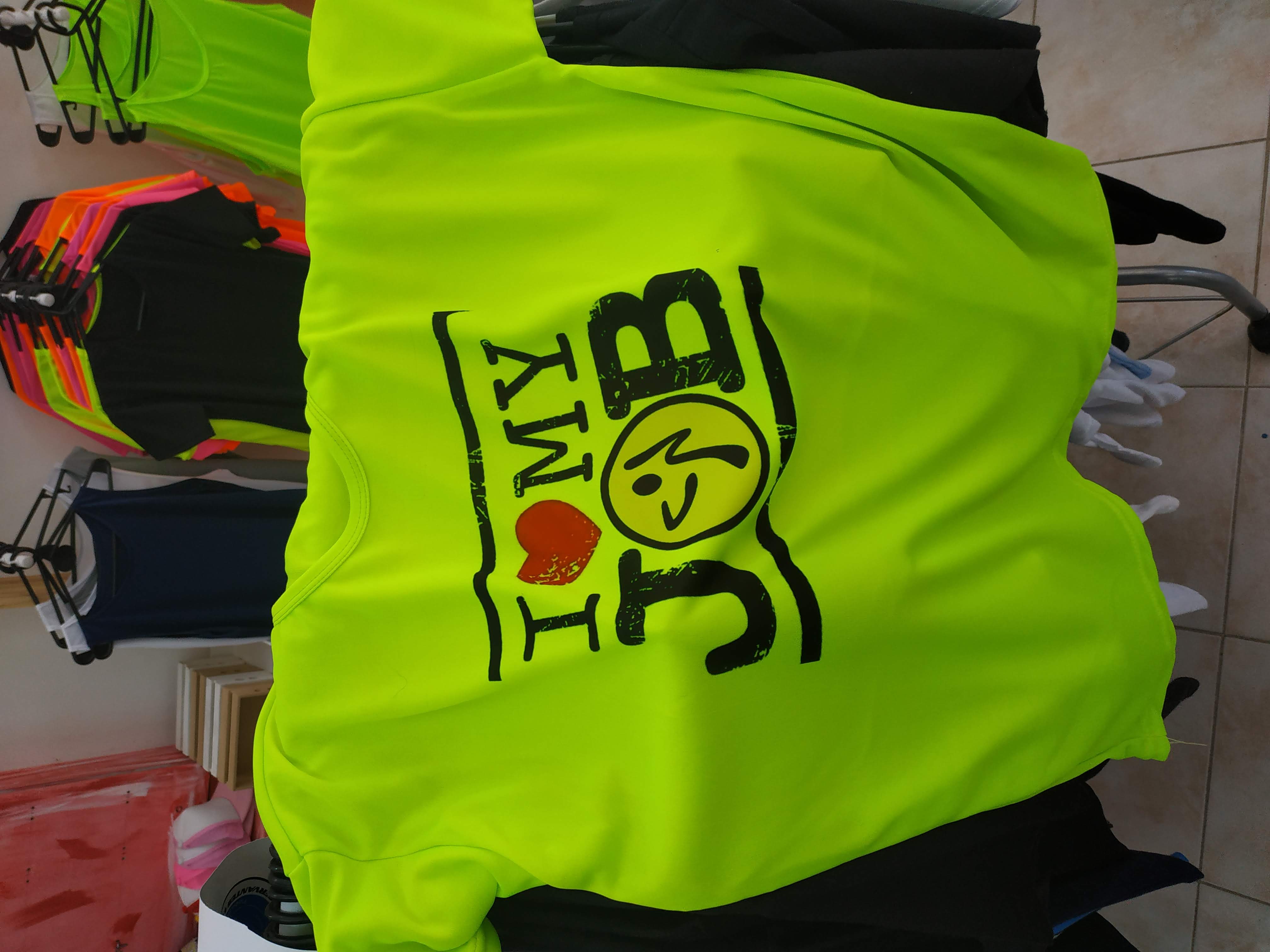 Ropa Deportiva personalizada